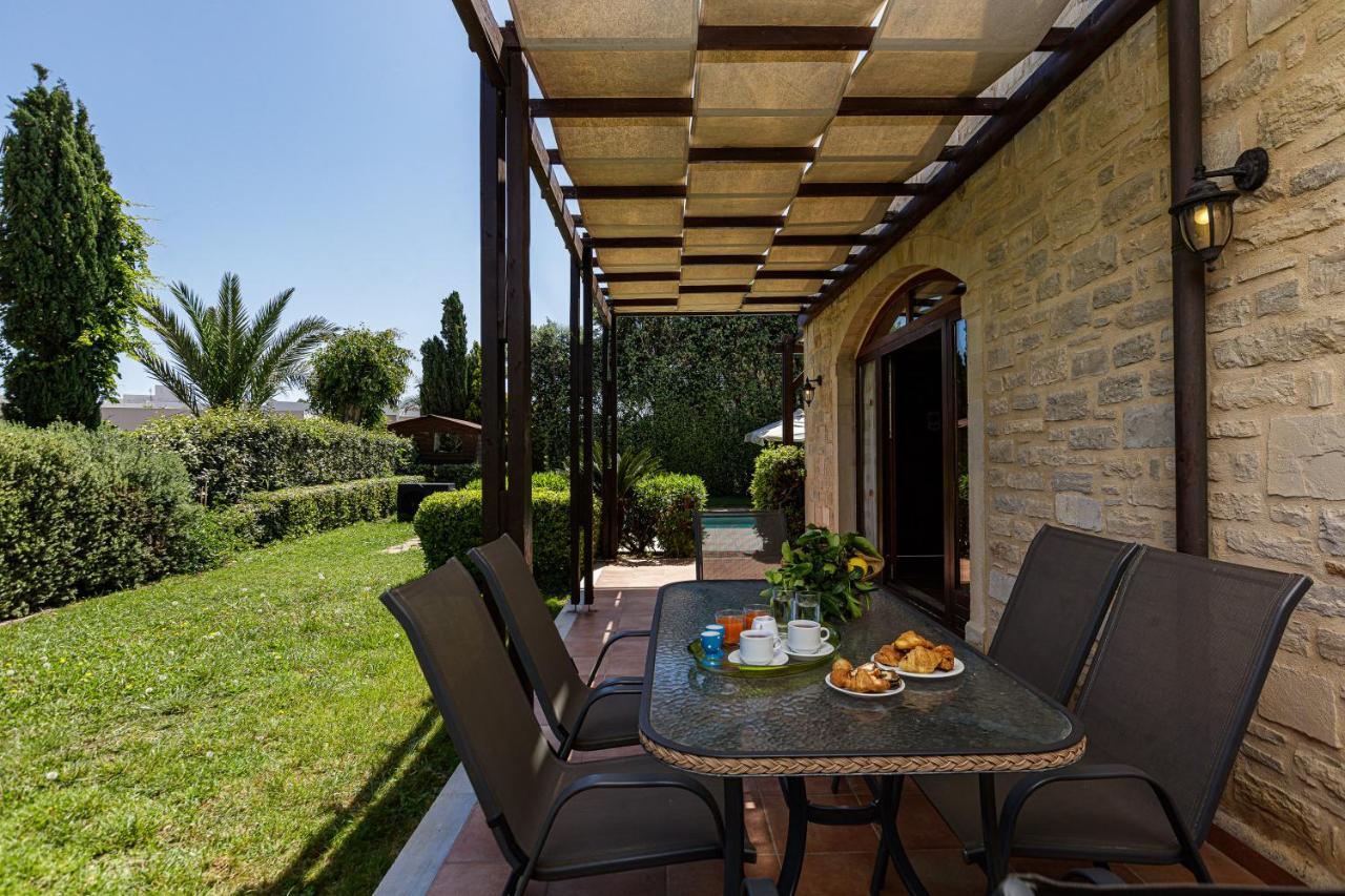 Kalimera Villas Adelianos Kampos Buitenkant foto