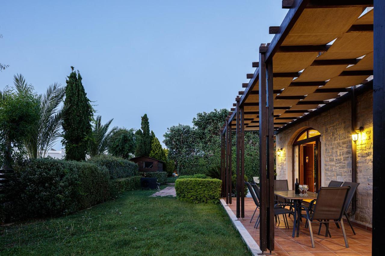 Kalimera Villas Adelianos Kampos Buitenkant foto