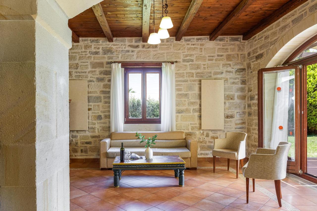 Kalimera Villas Adelianos Kampos Buitenkant foto